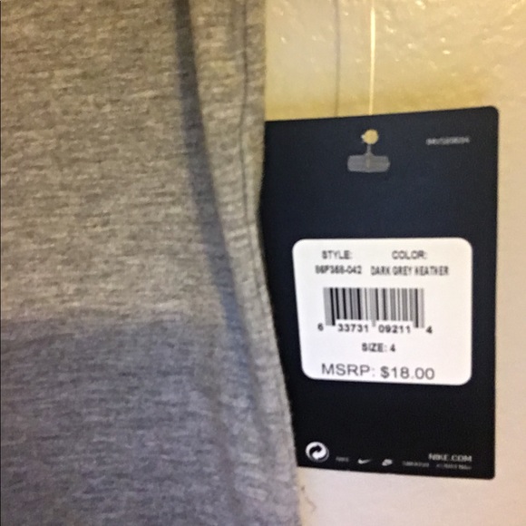 Nike gray boys shirt NWT - Picture 2 of 2